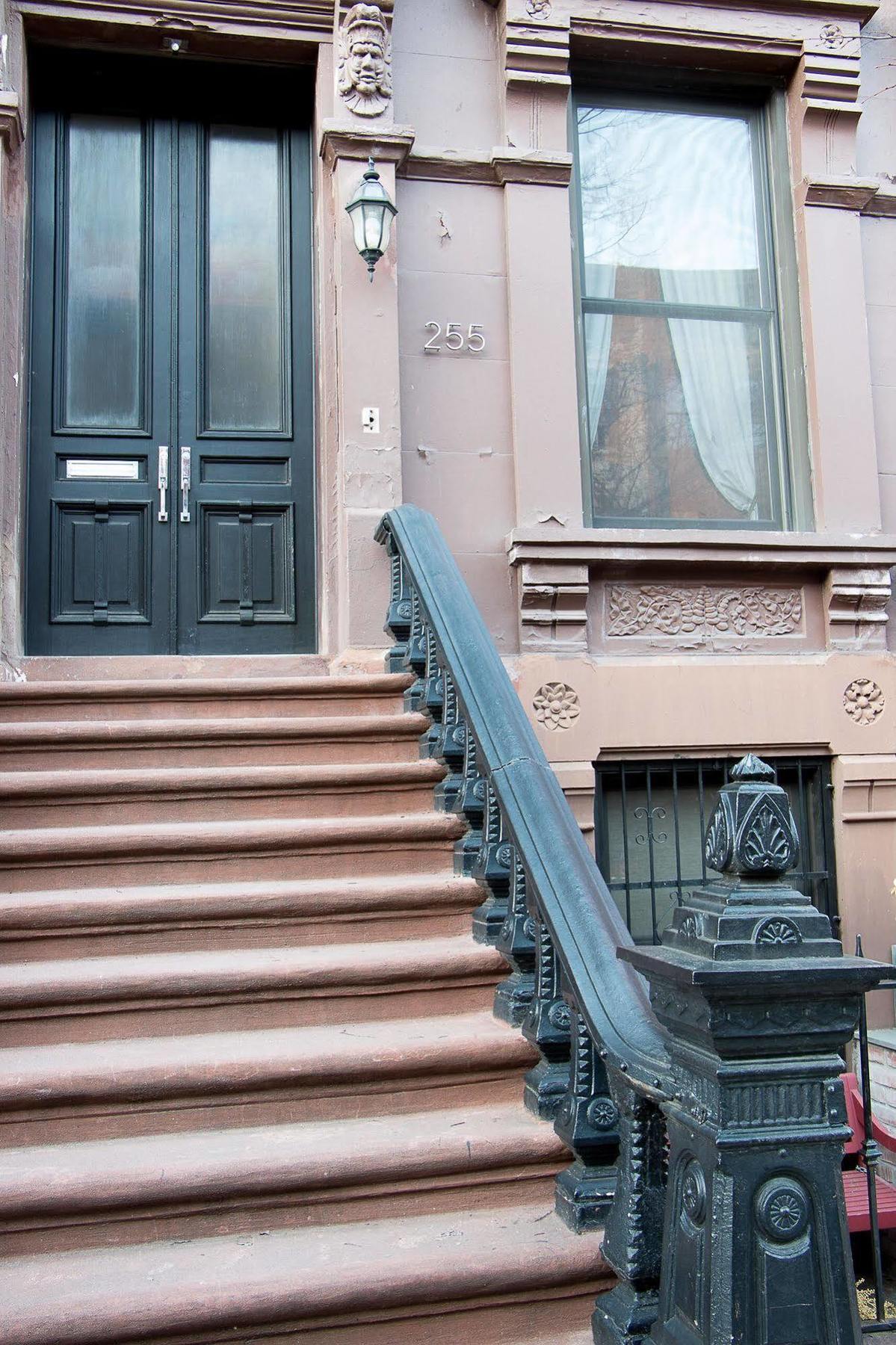 255West Guesthouse Ню Йорк Екстериор снимка